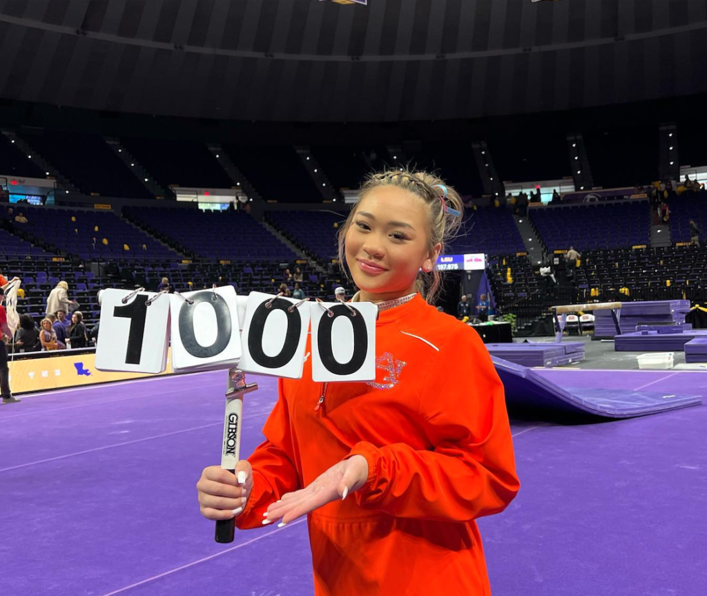 Suni Lee scores first collegiate 10 on the uneven bars as an Auburn University Tiger